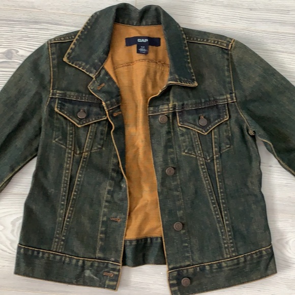 GAP Jean Jacket - Picture 2 of 5